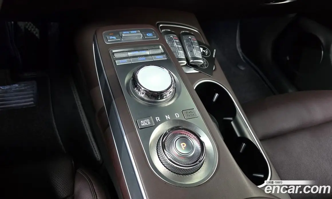 Genesis GV70 2021 2.5 автомат (гидро), фото 12