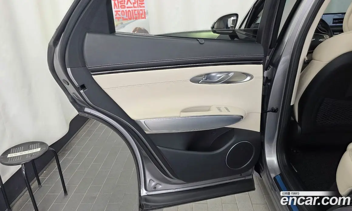 Genesis GV70 2021 2.5 автомат (гидро), фото 15