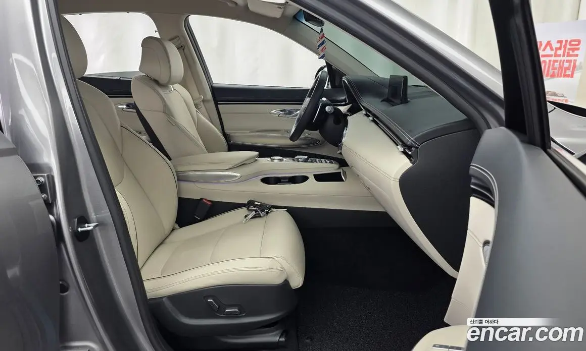 Genesis GV70 2021 2.5 автомат (гидро), фото 17