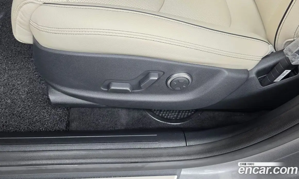 Genesis GV70 2021 2.5 автомат (гидро), фото 32