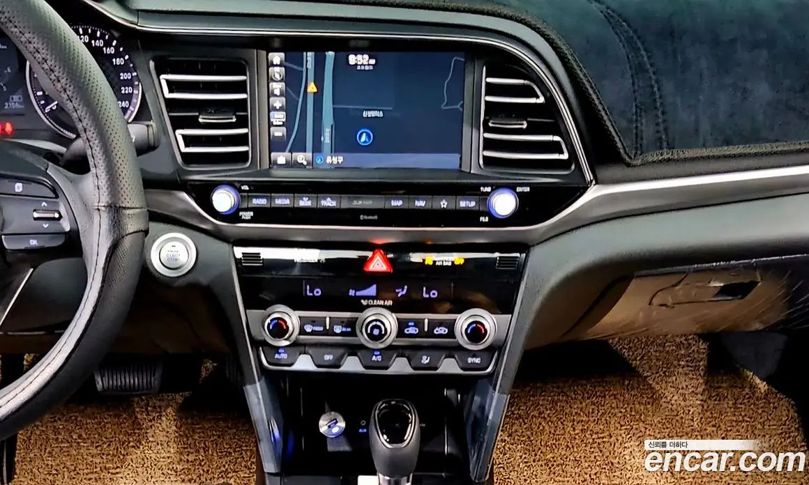 Hyundai Avante 2020 1.6 автомат (гидро), фото 25