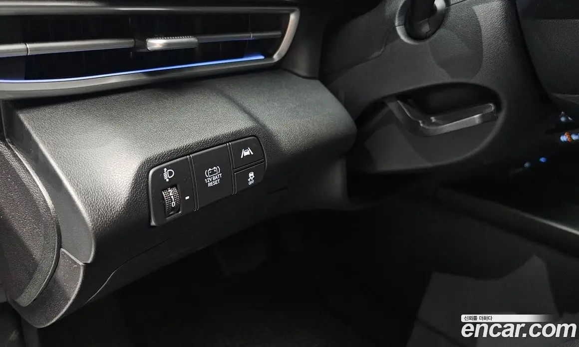 Hyundai Avante 2021 1.6 автомат (гидро), фото 21