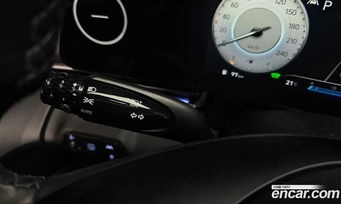 Hyundai Avante 2021 1.6 автомат (гидро), фото 28