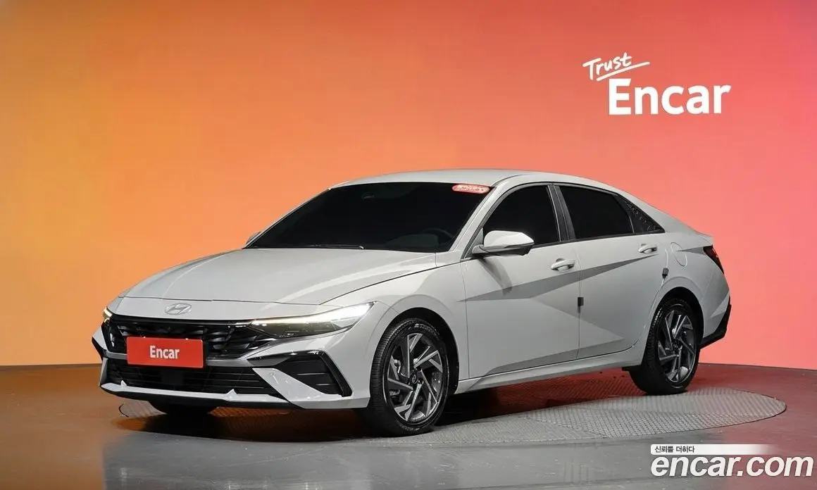 Hyundai Avante 2023 1.6 автомат (гидро), фото 30