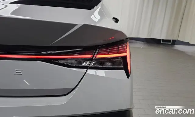 Hyundai Avante 2023 1.6 автомат (гидро), миниатюра 8