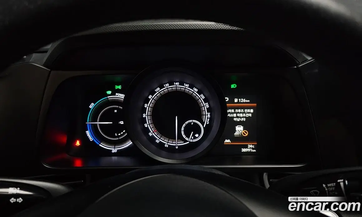 Hyundai Avante 2023 1.6 автомат (гидро), фото 11