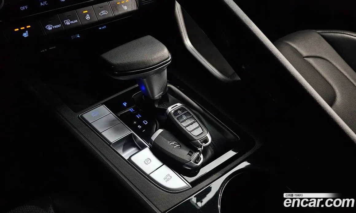Hyundai Avante 2023 1.6 автомат (гидро), фото 12