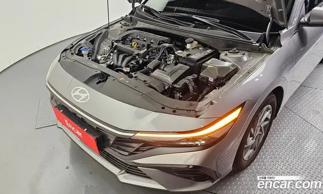 Hyundai Avante 2024 1.6 автомат (гидро), миниатюра 6