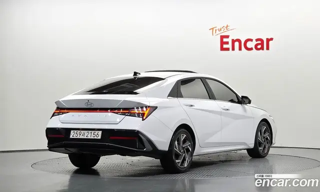 Hyundai Avante 2024 1.6 автомат (гидро), миниатюра 2