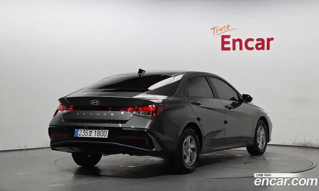Hyundai Avante 2025 1.6 автомат (гидро), миниатюра 2