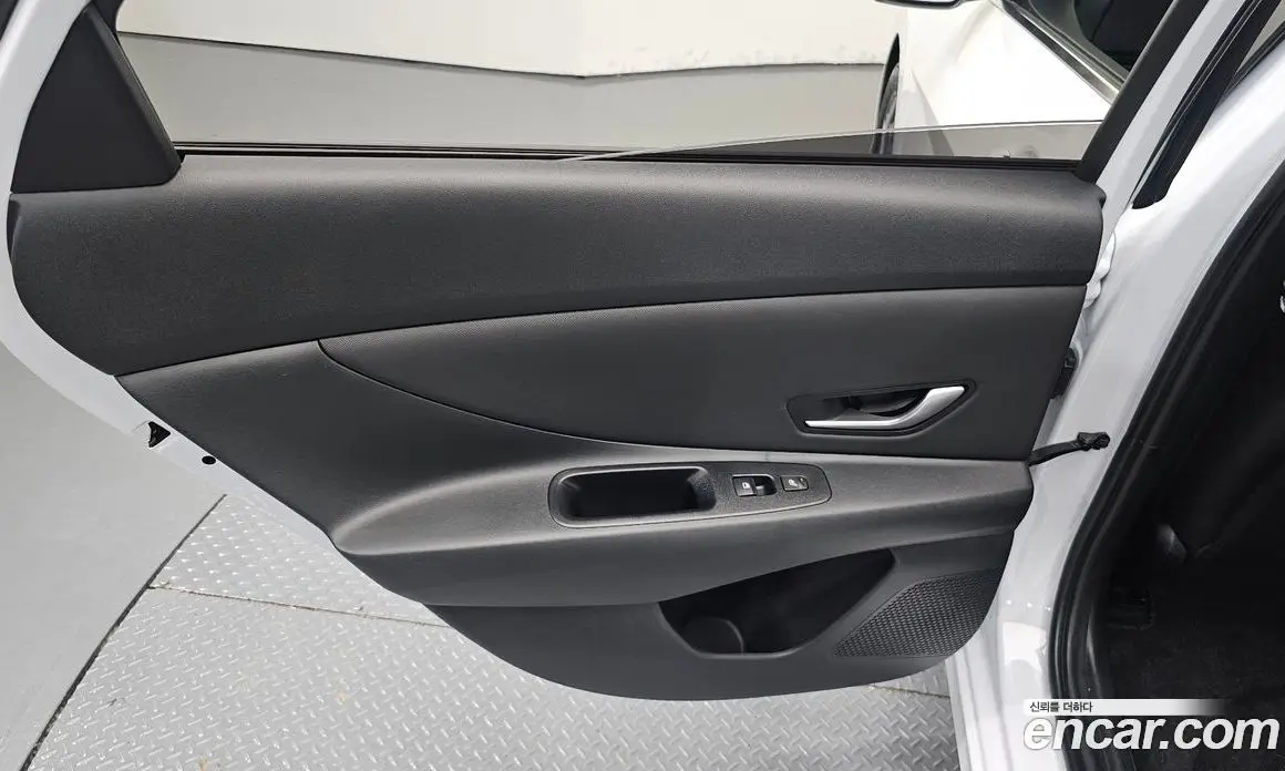 Hyundai Avante 2025 1.6 автомат (гидро), фото 15