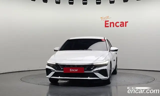 Hyundai Avante 2025 1.6 автомат (гидро), миниатюра 3