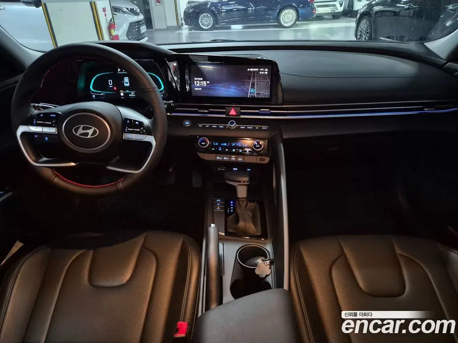 Hyundai Avante 2025 1.6 автомат (гидро), фото 8