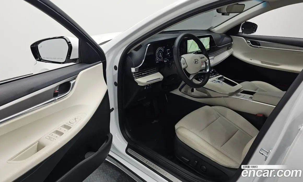 Hyundai Grandeur 2021 2.5 автомат (гидро), фото 13