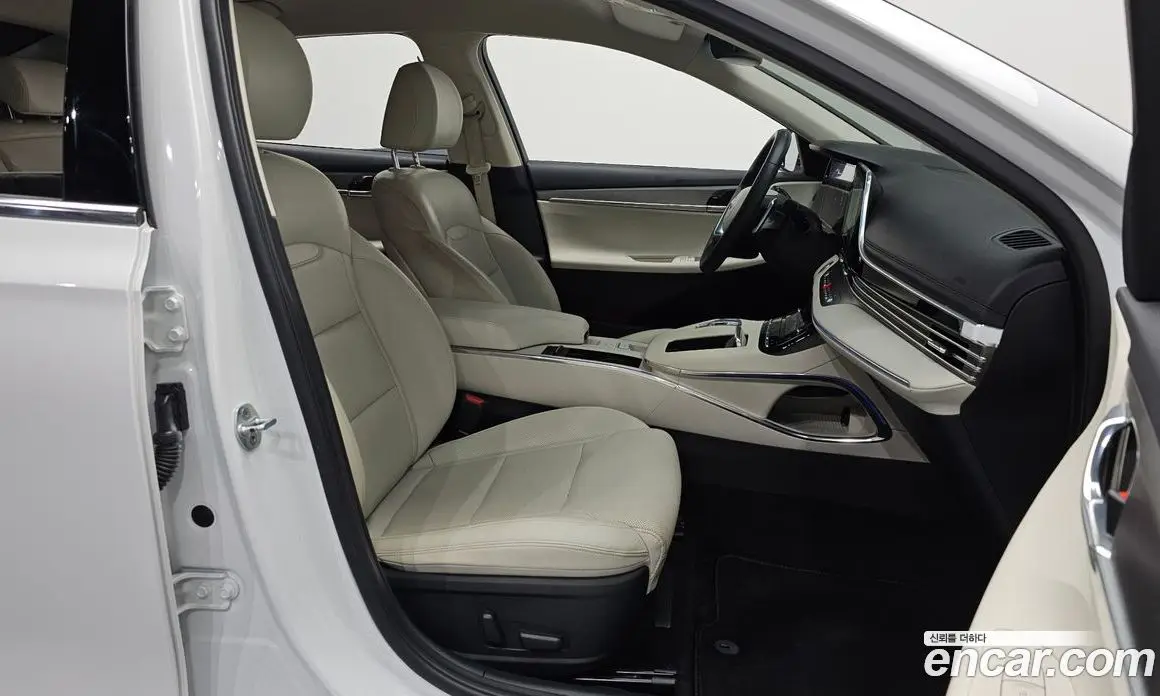 Hyundai Grandeur 2021 2.5 автомат (гидро), фото 17