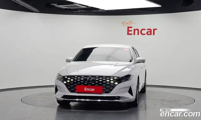 Hyundai Grandeur 2021 2.5 автомат (гидро), миниатюра 3