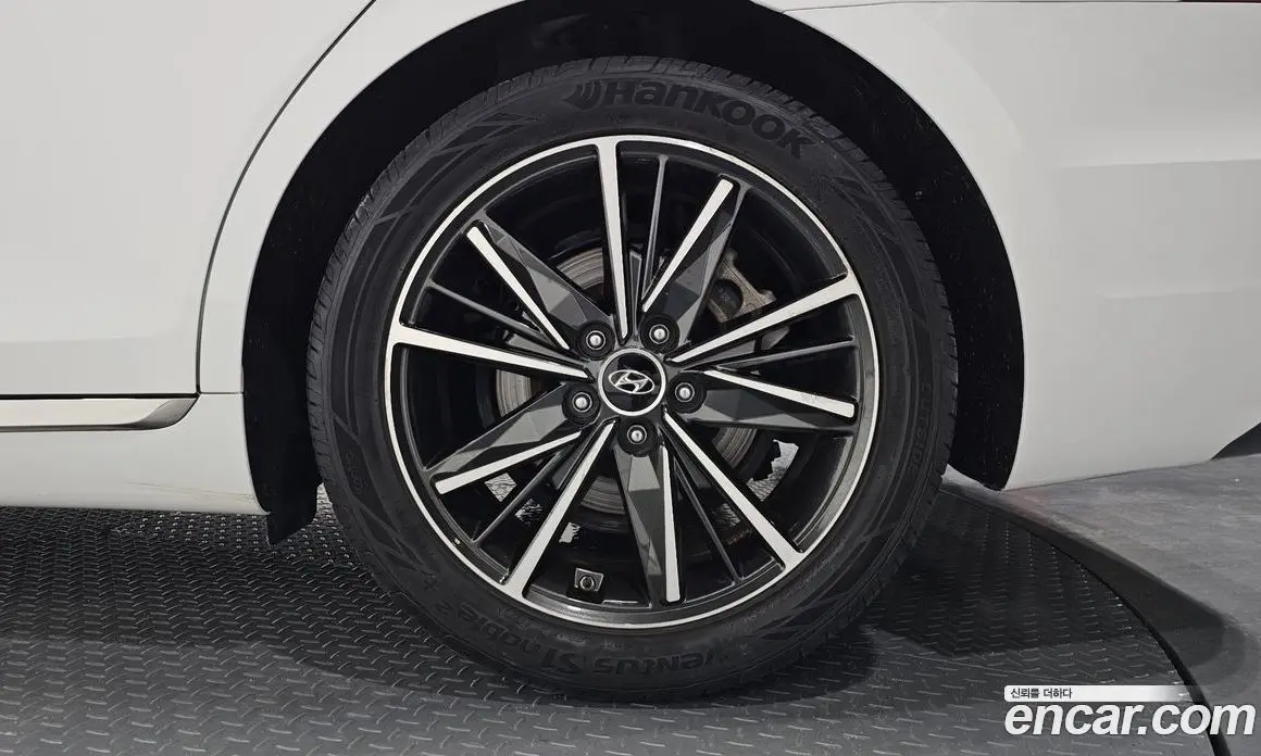 Hyundai Grandeur 2021 2.5 автомат (гидро), фото 7