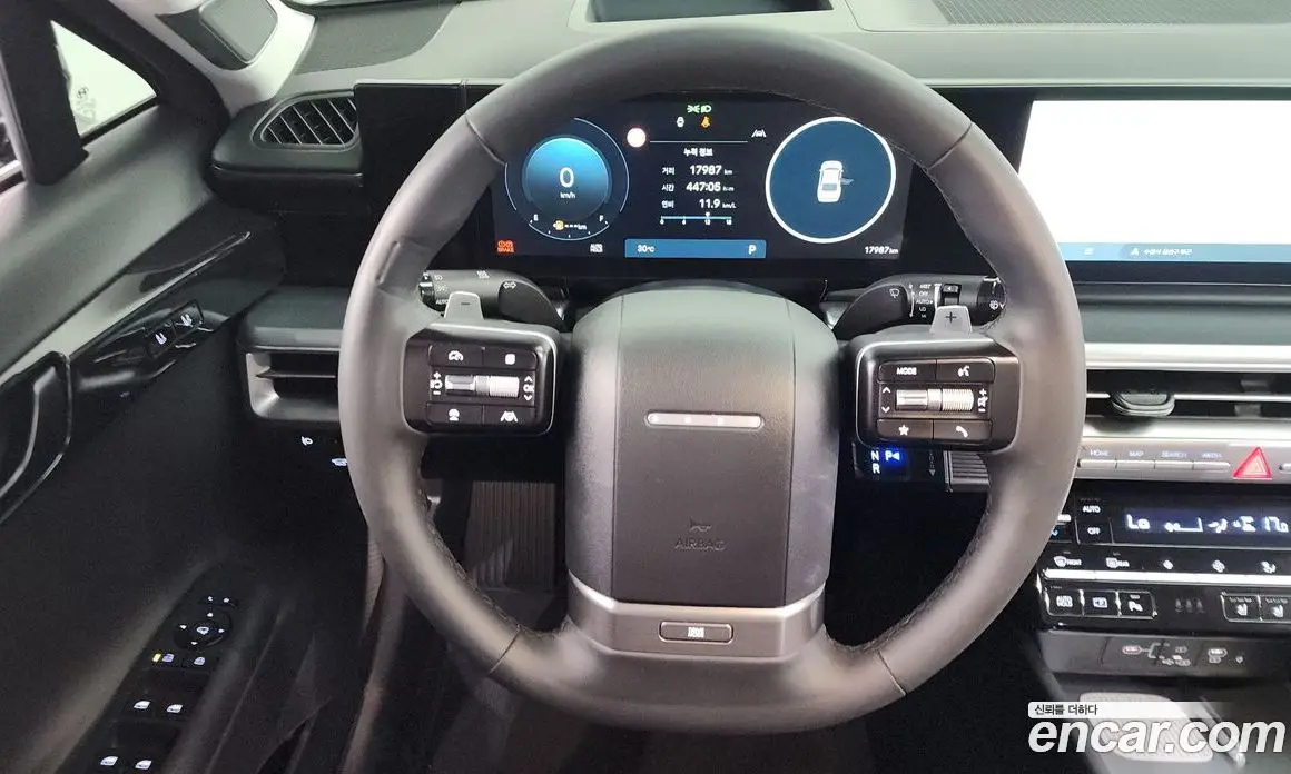 Hyundai Grandeur 2023 2.5 автомат (гидро), фото 14