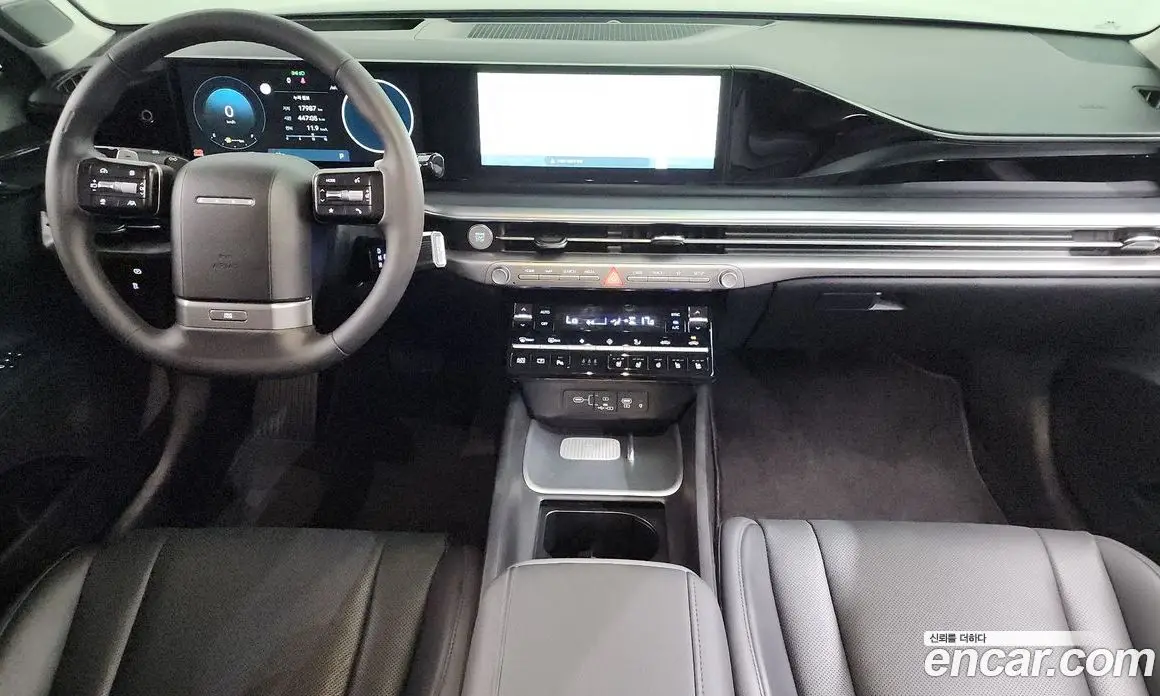 Hyundai Grandeur 2023 2.5 автомат (гидро), фото 7