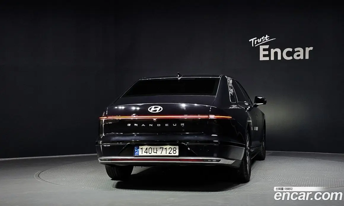 Hyundai Grandeur 2023 2.5 автомат (гидро), фото 4