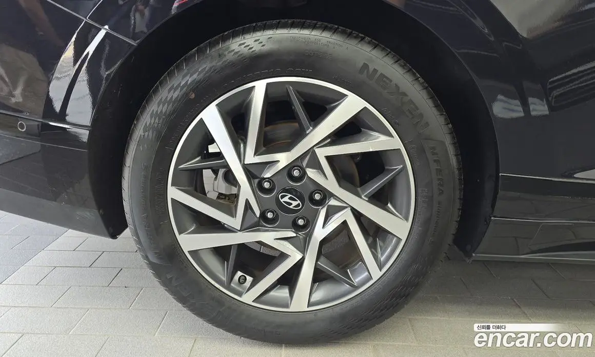 Hyundai Grandeur 2023 2.5 автомат (гидро), фото 5