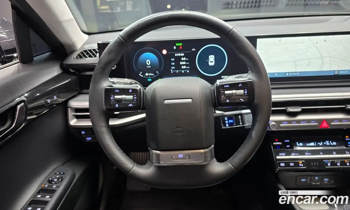 Hyundai Grandeur 2023 1.6 автомат (гидро), фото 13