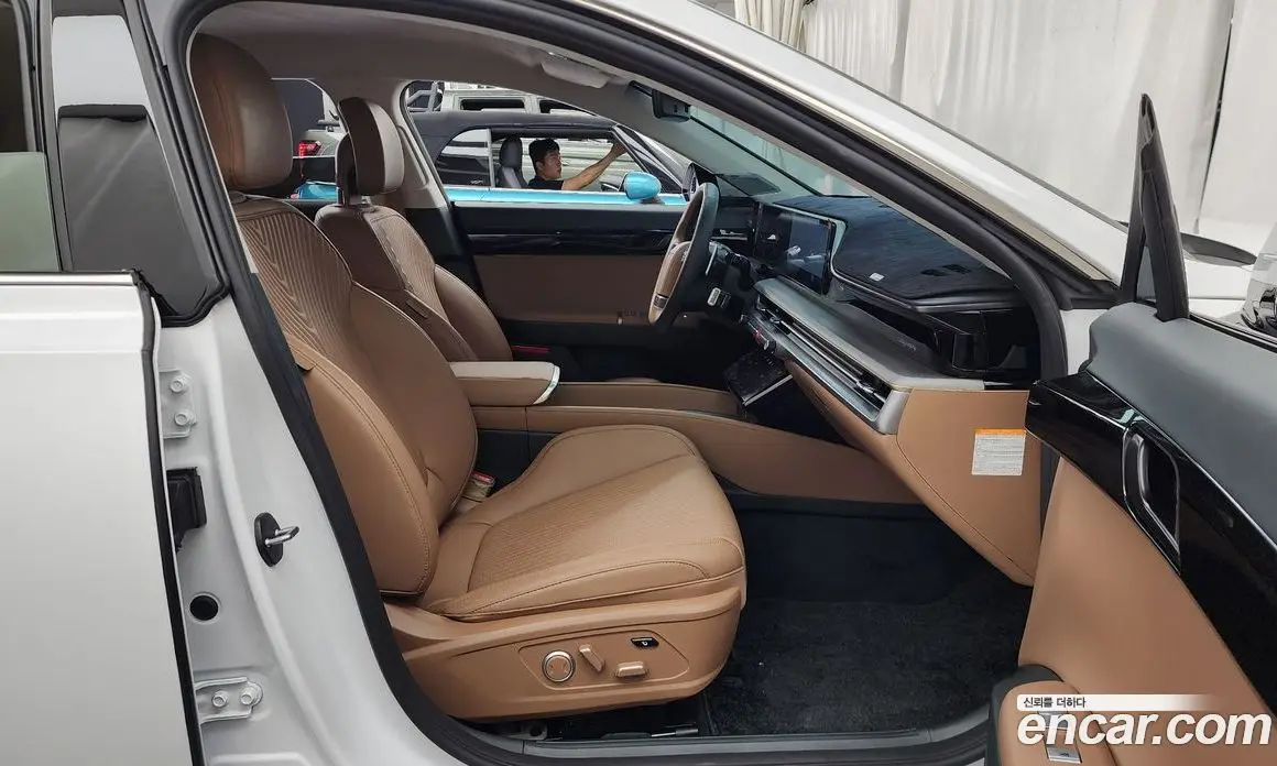 Hyundai Grandeur 2024 1.6 автомат (гидро), фото 11