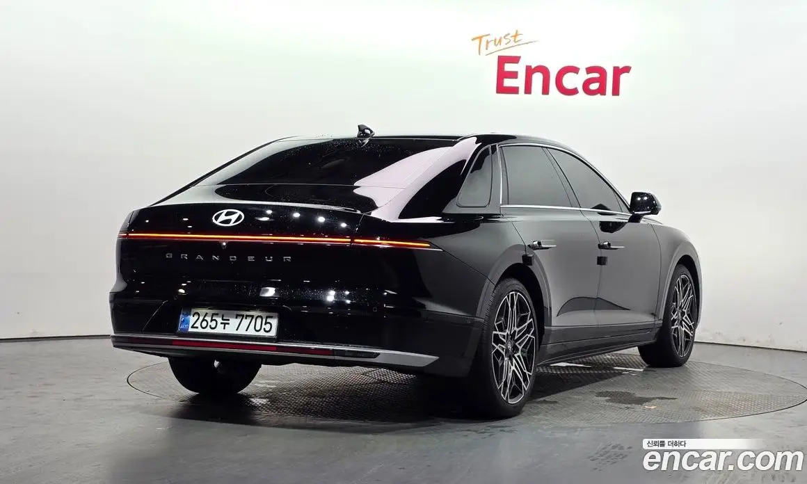Hyundai Grandeur 2025 2.5 автомат (гидро), фото 2