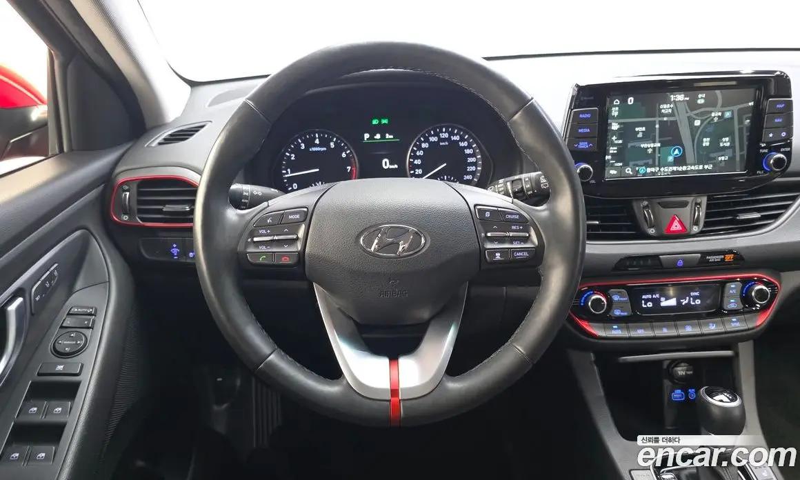 Hyundai i30 2018 1.4 автомат (гидро), фото 19