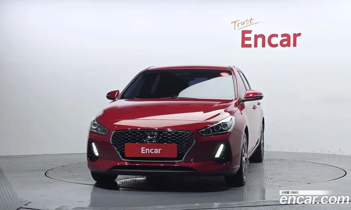 Hyundai i30 2018 1.4 автомат (гидро), фото 3