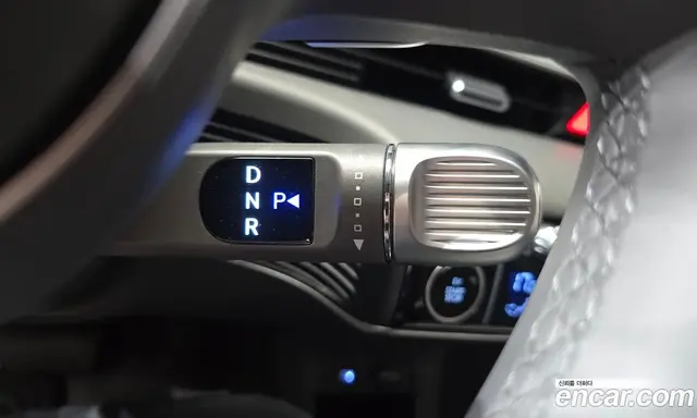 Hyundai Ioniq 5 2024 0.1 автомат (гидро), миниатюра 9