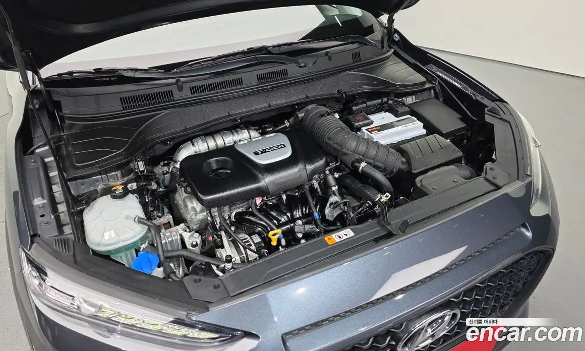 Hyundai Kona 2018 1.6 автомат (гидро), фото 6