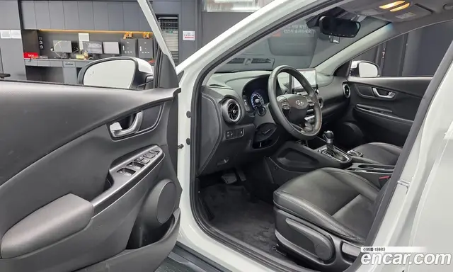 Hyundai Kona 2021 2.0 автомат (гидро), миниатюра 12