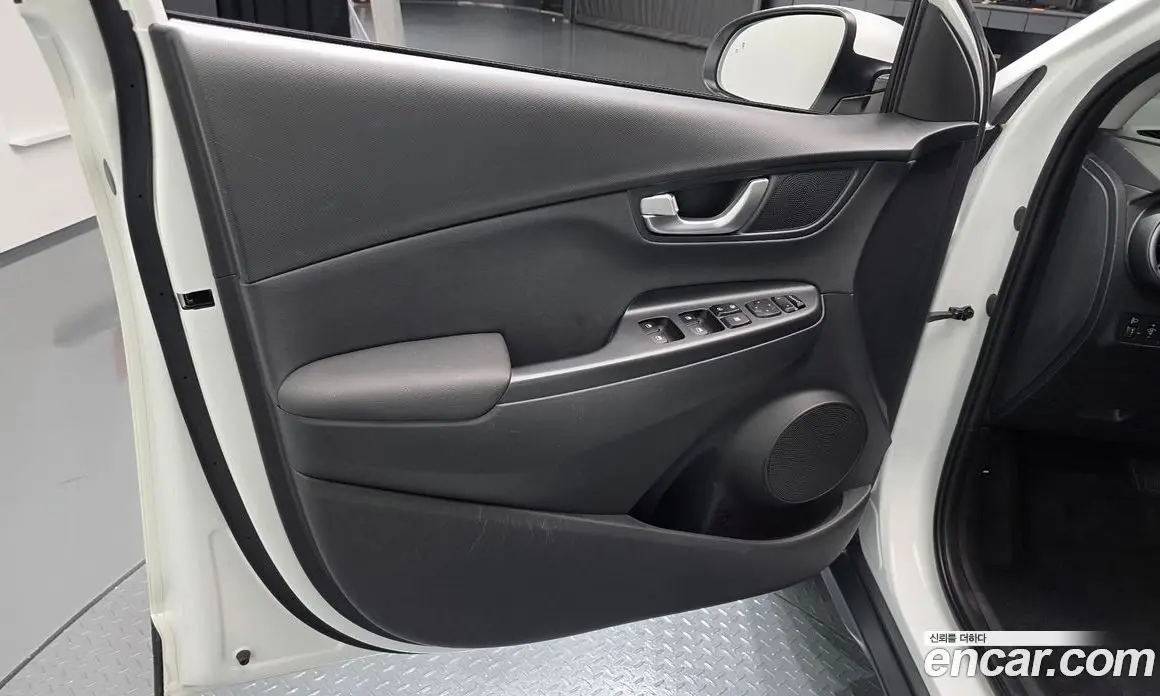 Hyundai Kona 2021 2.0 автомат (гидро), фото 13