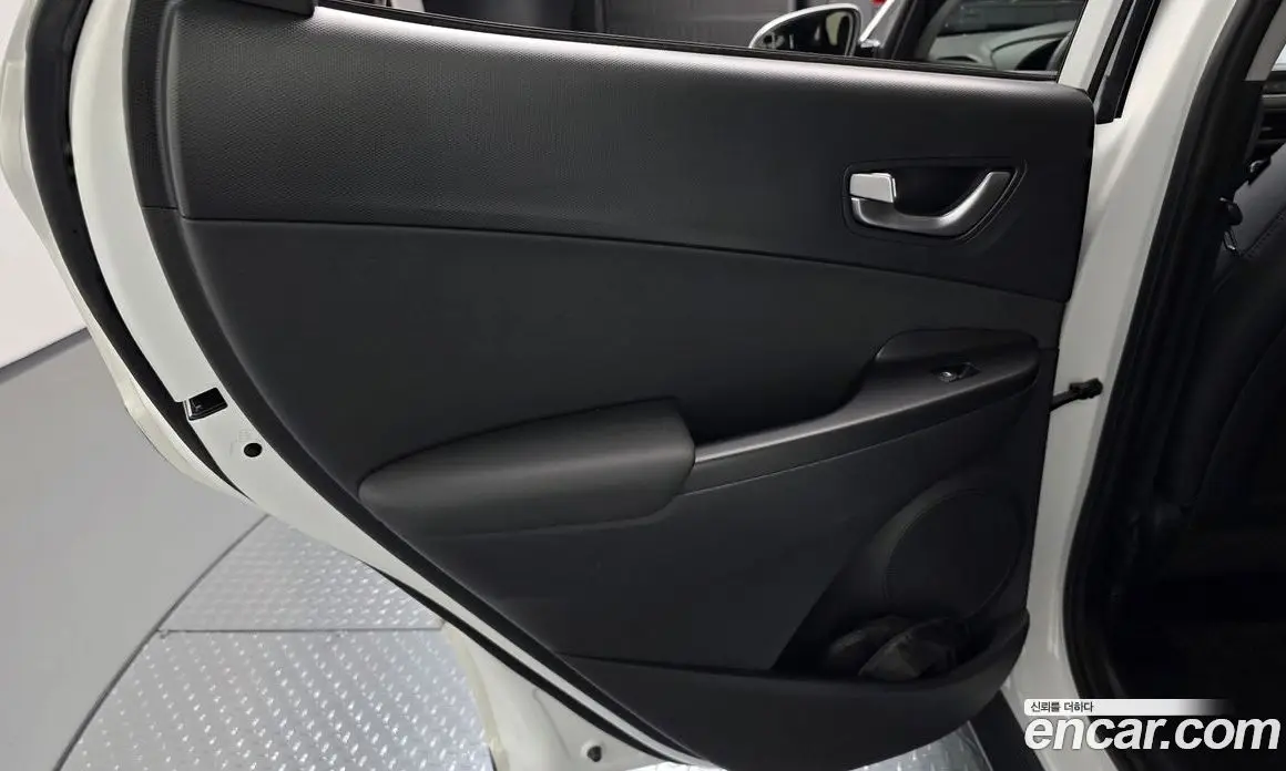 Hyundai Kona 2021 2.0 автомат (гидро), фото 14