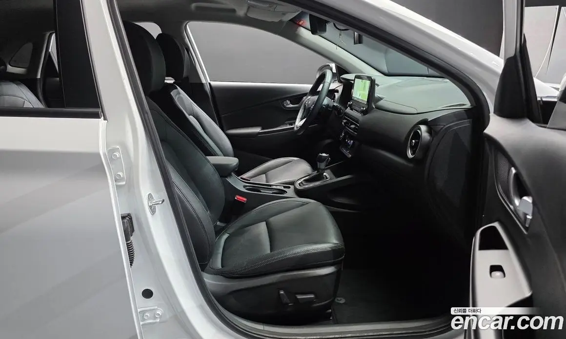 Hyundai Kona 2022 2.0 автомат (гидро), фото 16