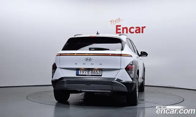 Hyundai Kona 2025 1.6 автомат (гидро), миниатюра 4