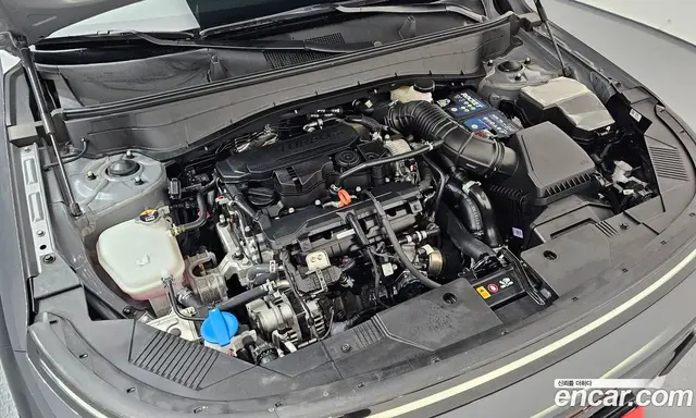 Hyundai Kona 2025 1.6 автомат (гидро), миниатюра 6