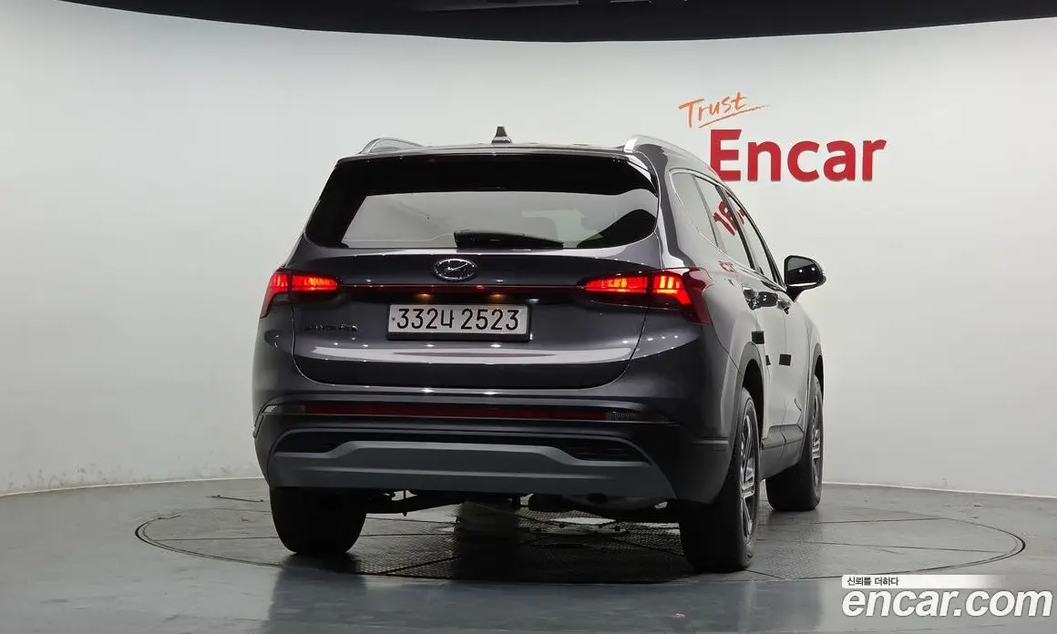 Hyundai Santa Fe 2022 2.2 автомат (гидро), фото 4