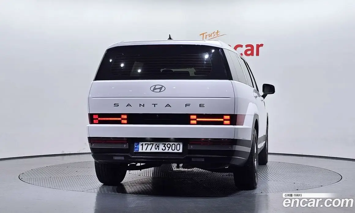 Hyundai Santa Fe 2024 1.6 автомат (гидро), фото 4