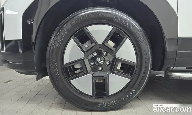 Hyundai Santa Fe 2024 1.6 автомат (гидро), миниатюра 4