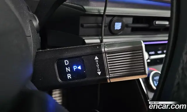 Hyundai Santa Fe 2025 2.5 автомат (гидро), миниатюра 9