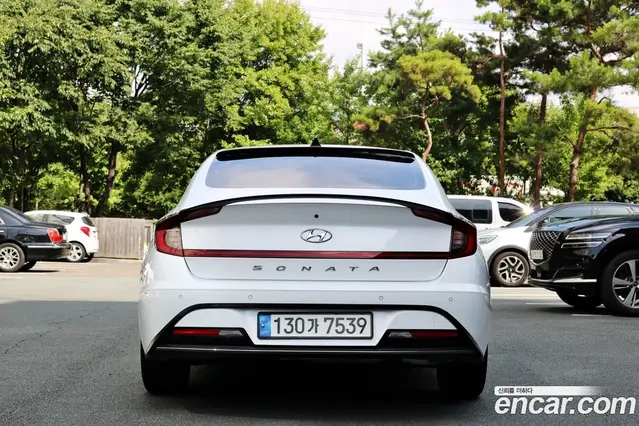 Hyundai Sonata 2022 2.0 автомат (гидро), миниатюра 5
