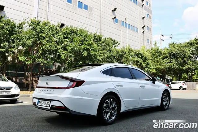 Hyundai Sonata 2022 2.0 автомат (гидро), миниатюра 6