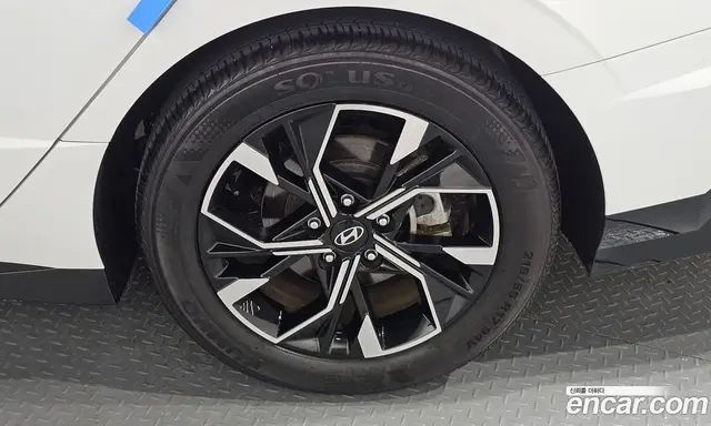 Hyundai Sonata 2024 2.0 автомат (гидро), миниатюра 7