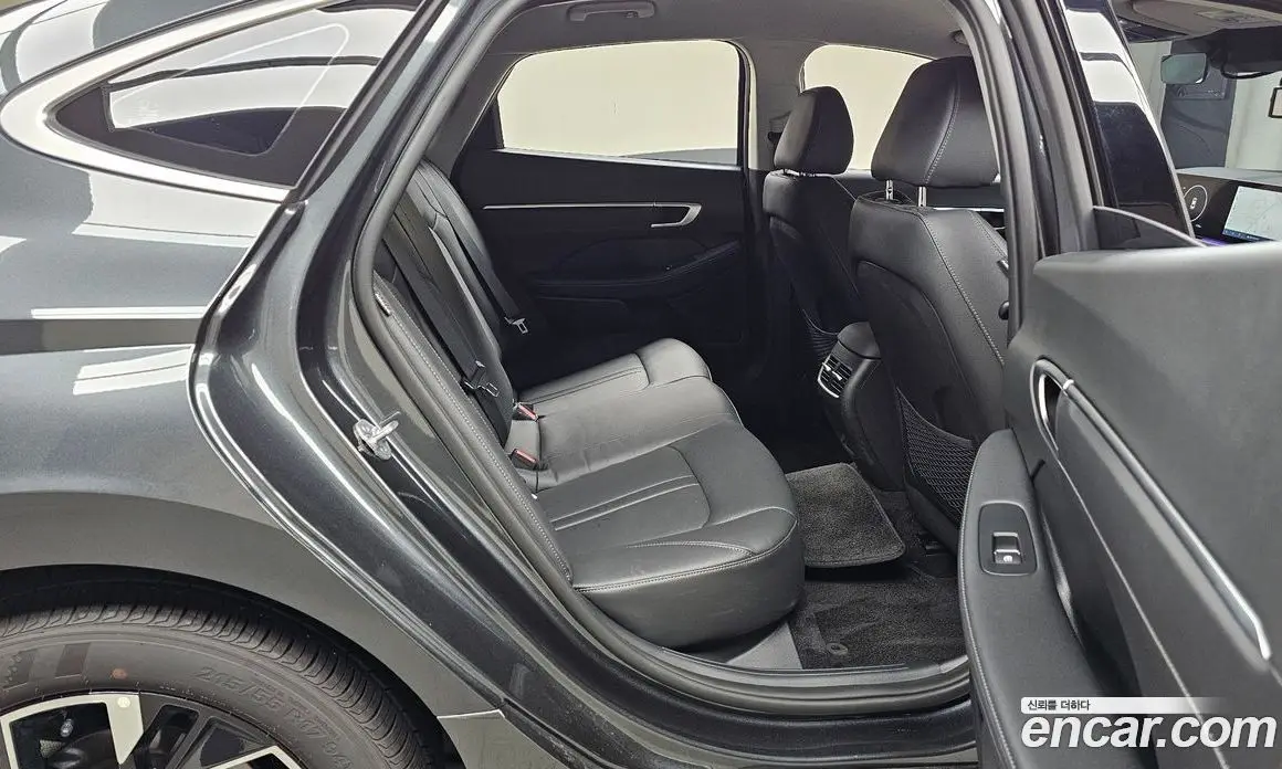 Hyundai Sonata 2025 2.0 автомат (гидро), фото 16