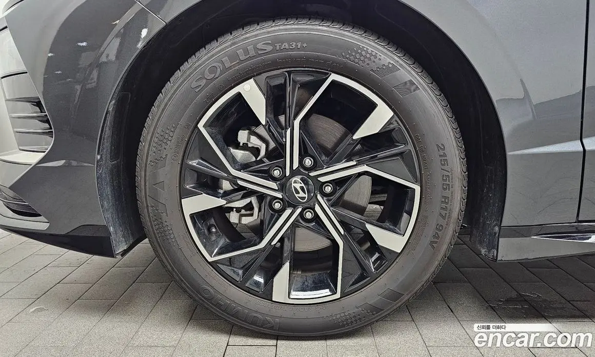 Hyundai Sonata 2025 2.0 автомат (гидро), фото 4