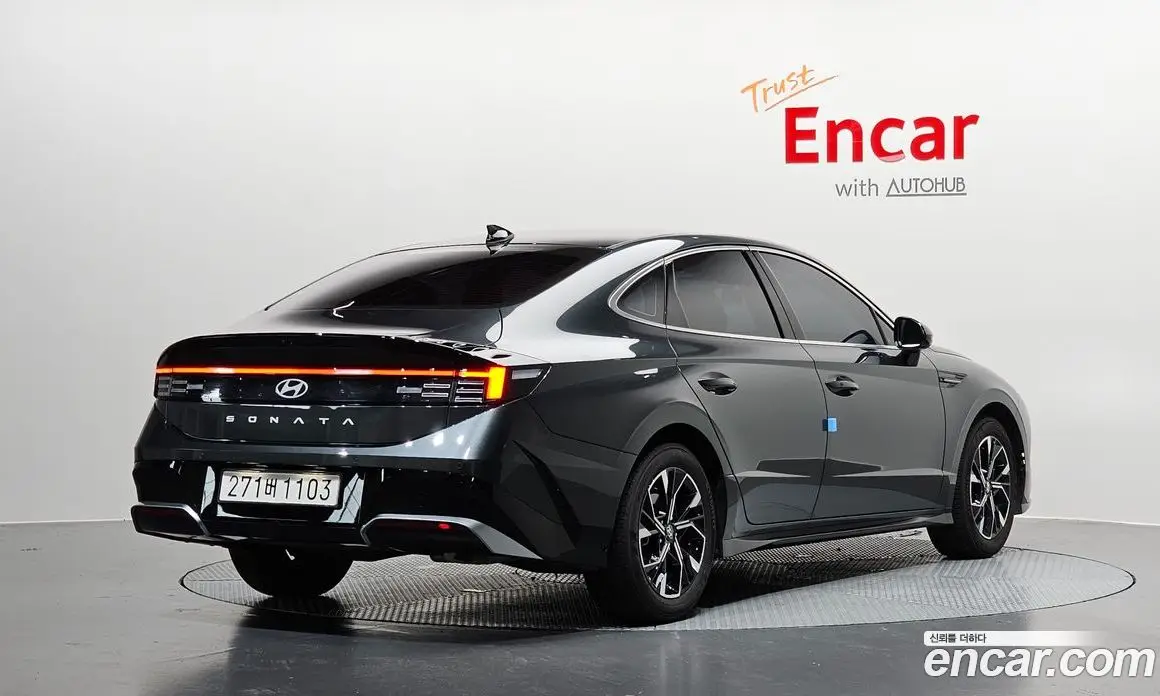 Hyundai Sonata 2025 2.0 автомат (гидро), фото 1