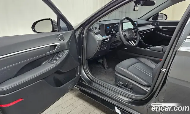 Hyundai Sonata 2025 2.0 автомат (гидро), миниатюра 12