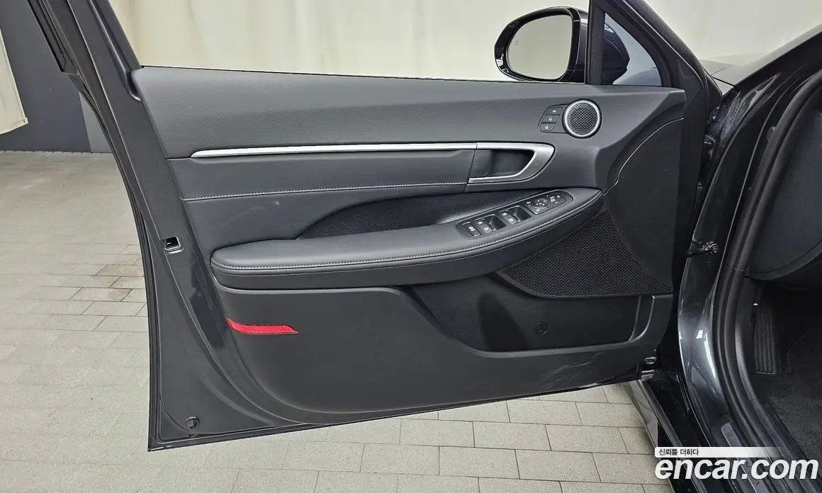 Hyundai Sonata 2025 2.0 автомат (гидро), фото 13